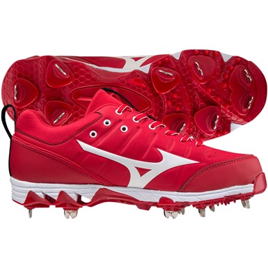 Mizuno Women's 9-Spike Swift 7 Low Metal Fastpitch Softball Cleat                                                               