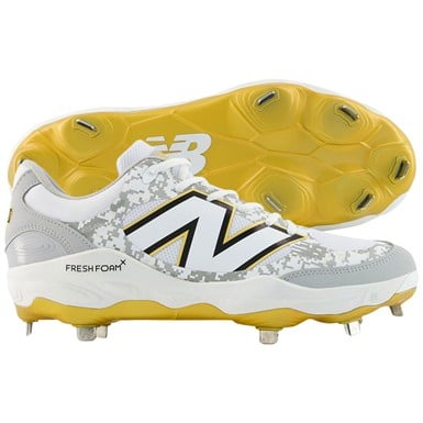 New Balance Mens 3000v7 Metal Baseball Cleats                                                                                   