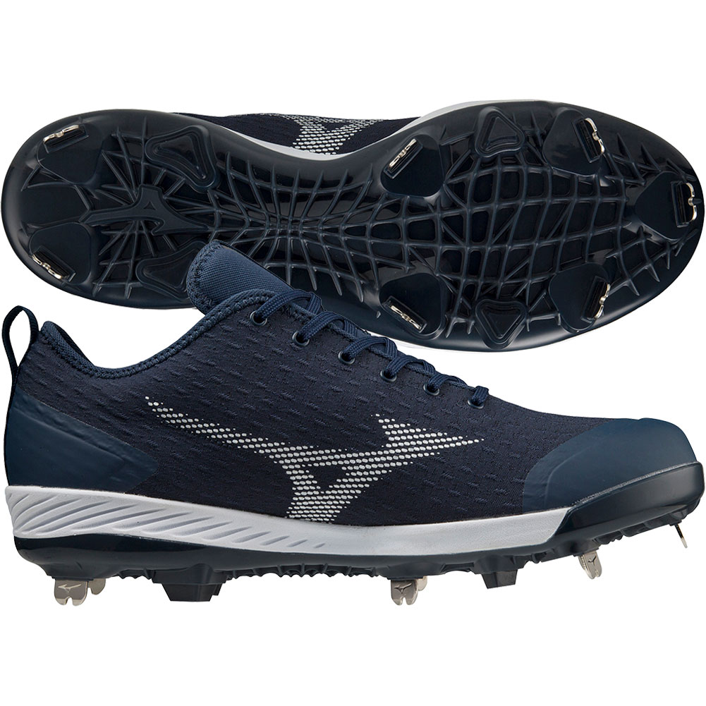 Mizuno Men's Dominant 4 Low Metal Baseball Cleat | Play Baseball