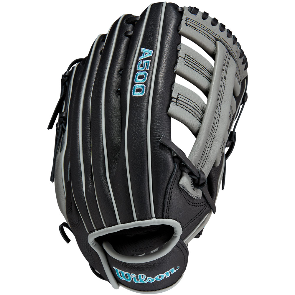 Wilson Youth A500 glove wrist detail