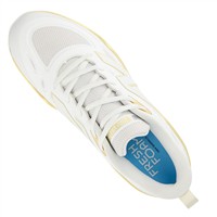 New Balance Women's VELOv4 Molded Fastpitch Softball Cleats, White/Gold