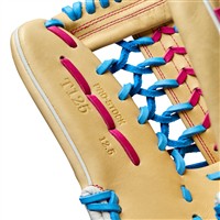 Wilson A2000 T125 12.5in Fastpitch Glove, Blonde