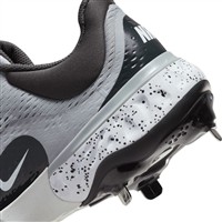 NIKE Men's Alpha Huarache Elite 4 Low Metal Baseball Cleats, Grey/White