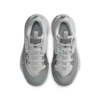 NIKE Youth Cross Baseball Turfs, Grey/Silver