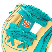 Wilson Excluisvie A1000 1786 11.5 Baseball Glove, Blonde