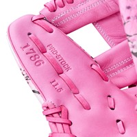 Wilson A2000 1786 SuperSkin 11.5 Baseball Glove, Pink/White