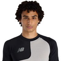New Balance Mens Asym Top Right T-Shirt, Black