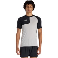 New Balance Mens Asym Top Right T-Shirt, Black
