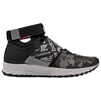 New Balance Lindor Compv2 Fuel Cell Baseball Turf Shoes, Black
